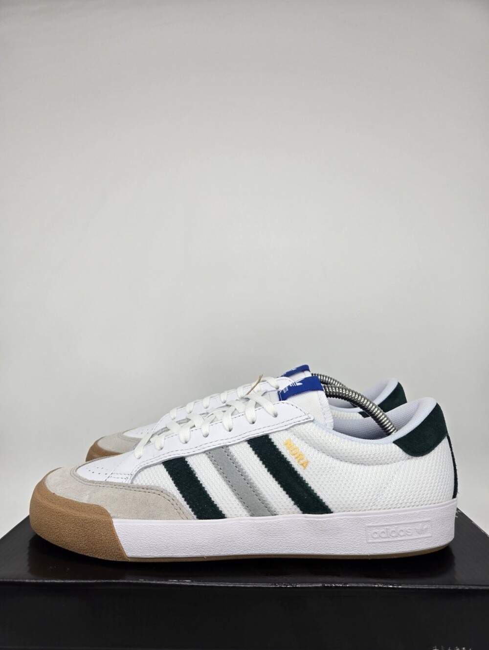 adidas Men's Nora HQ7540 White Aurora Ivy Wonder Sage Shoes Size 9.5